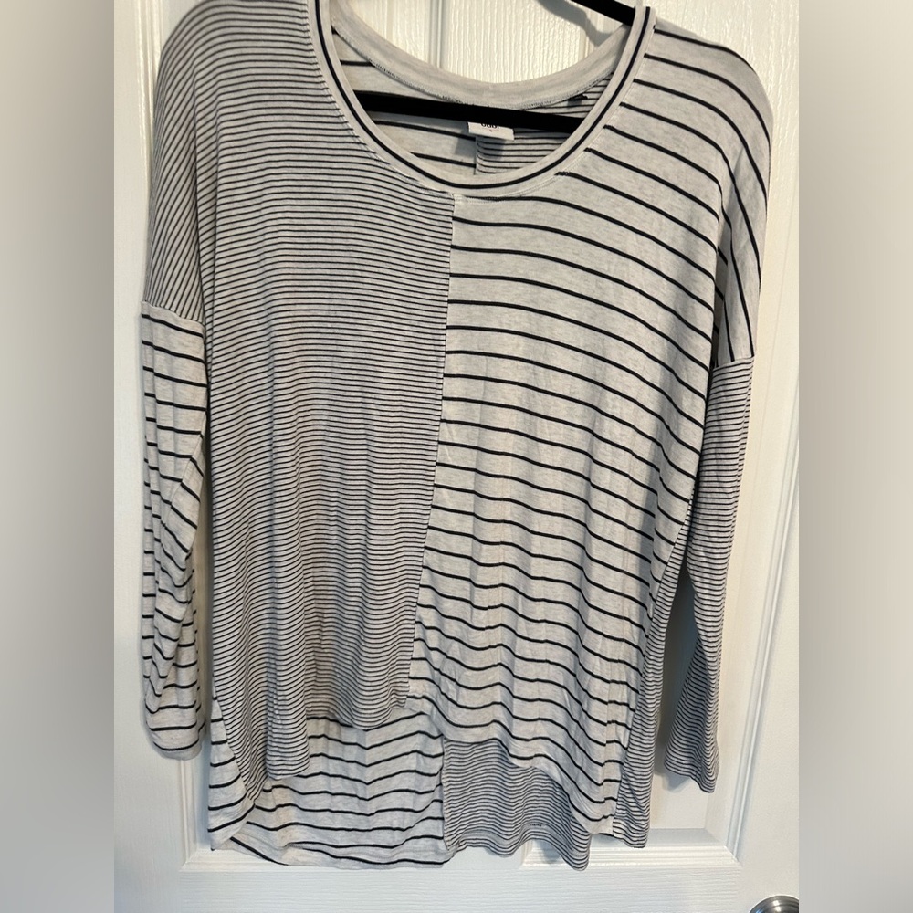 Cabi Long Sleeve Tee Striped Neutral Light Gray Navy